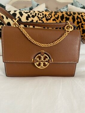 Tory Burch Cognac Pebbled Leather Shoulder Bag with Gold Hardware